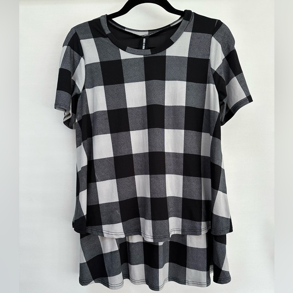 Agnes & Dora Buffalo Check Plaid Short Sleeve Tiered Tunic - S
